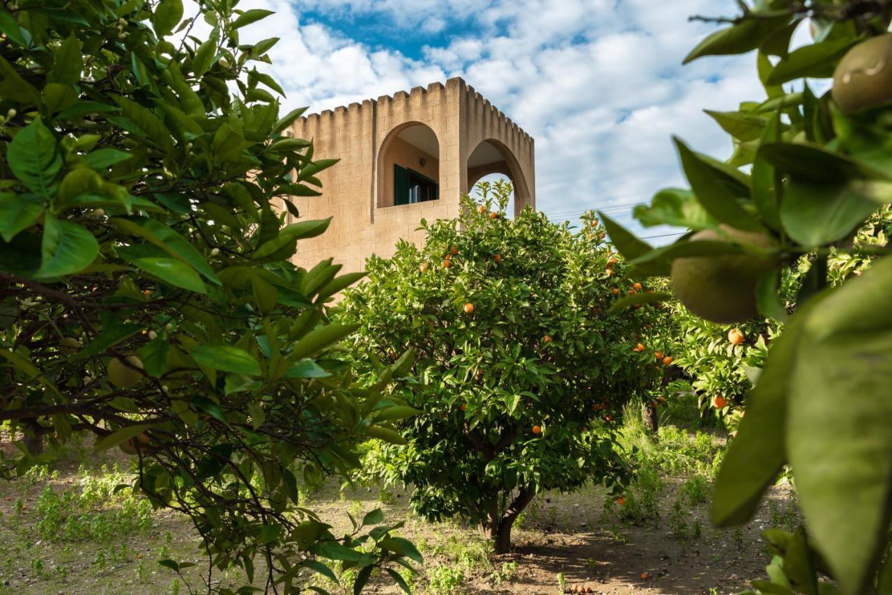 The Tower With The Orange Tree Garden Villa Ialysos  Ngoại thất bức ảnh